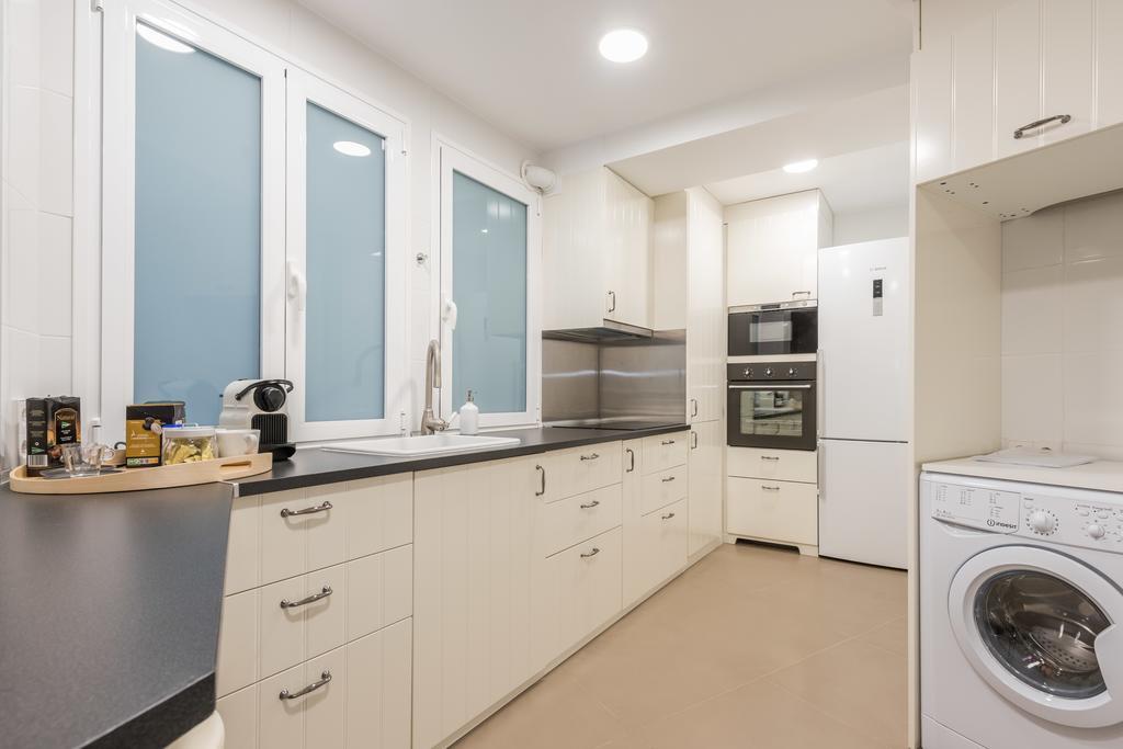 Puerta Del Sol 3Wc Apartment Madrid Room photo