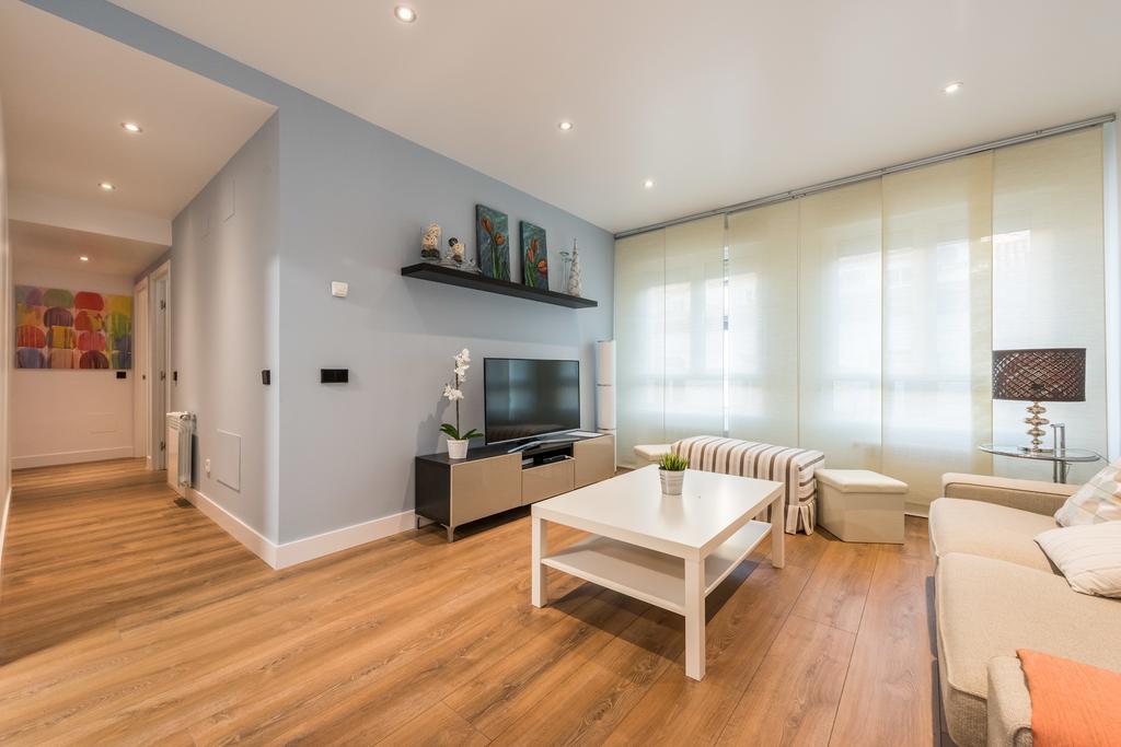 Puerta Del Sol 3Wc Apartment Madrid Room photo